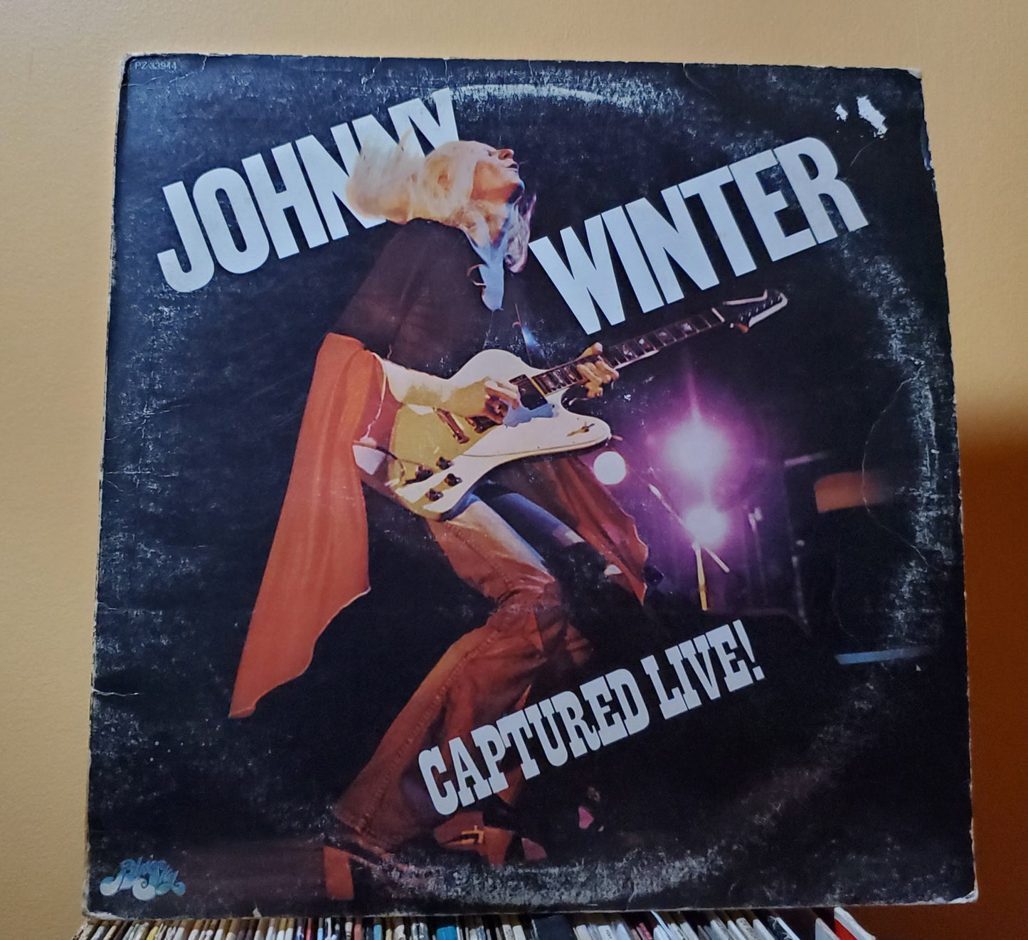 Johnny Winter - Captured Live!