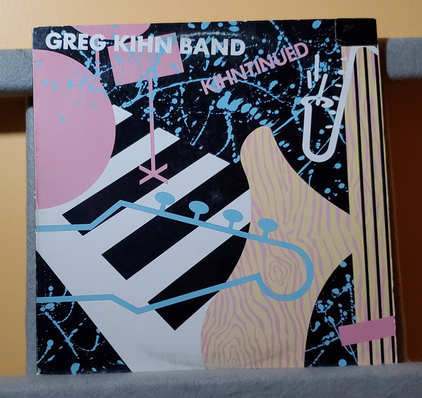 Greg Kihn Band - Kihntinued