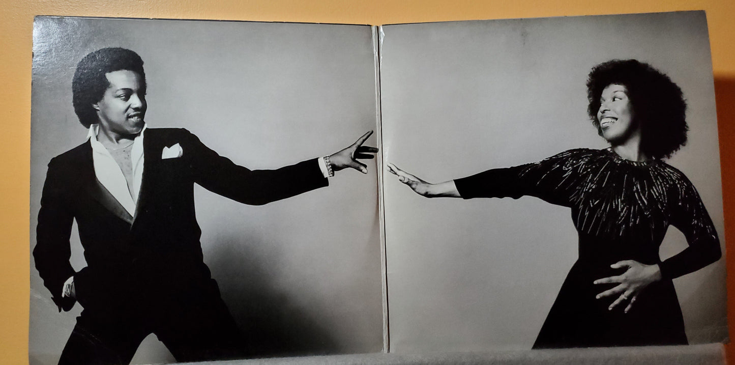 Roberta Flack & Peabo Bryson - Live & More